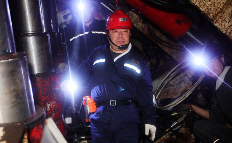 張秉德到峻德礦調研檢查工作